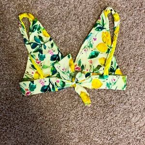 PQ swimming two sided bikini.